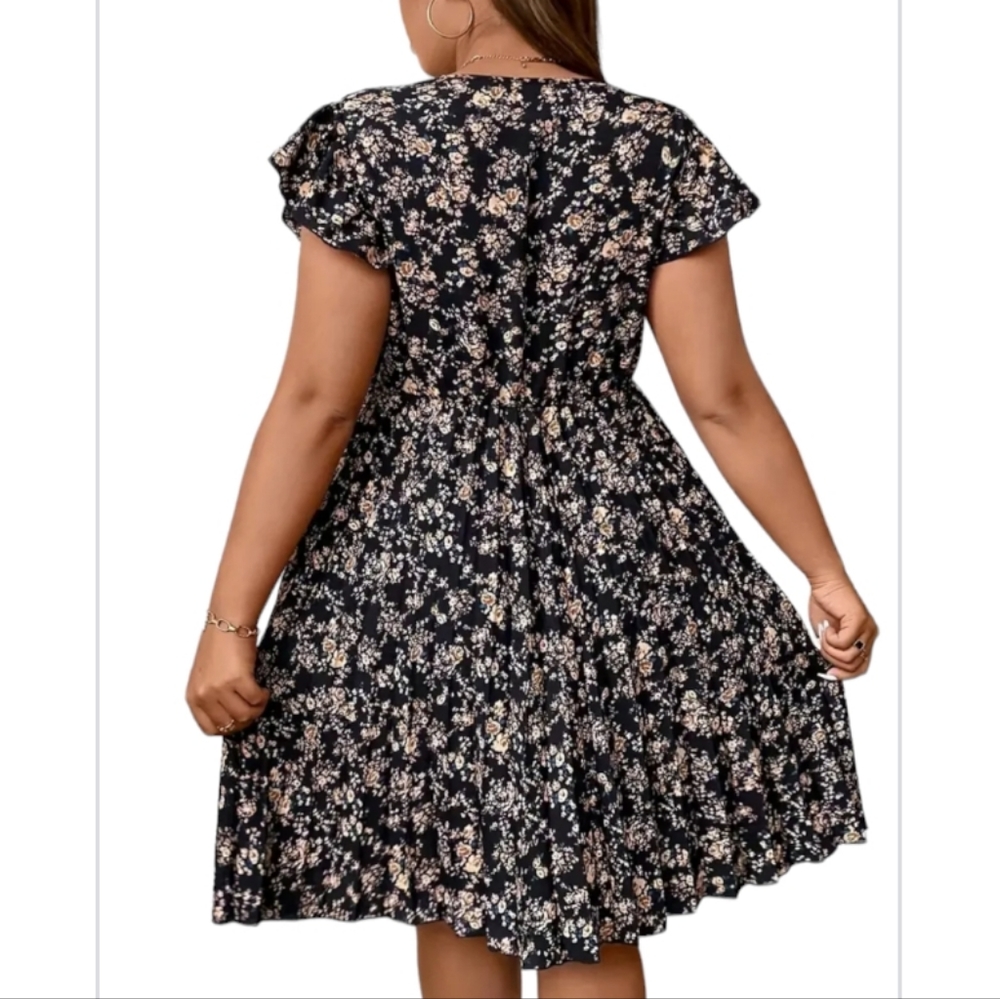FLORAL PRINT PLUS SIZE DRESS - Picture 3 of 4